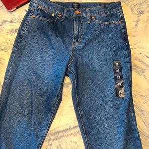 Blue jeans straight legged